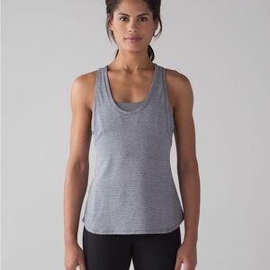 Lululemon Glide and Stride Gray Built in Sports Bra Running Shirt Gray Ice 12